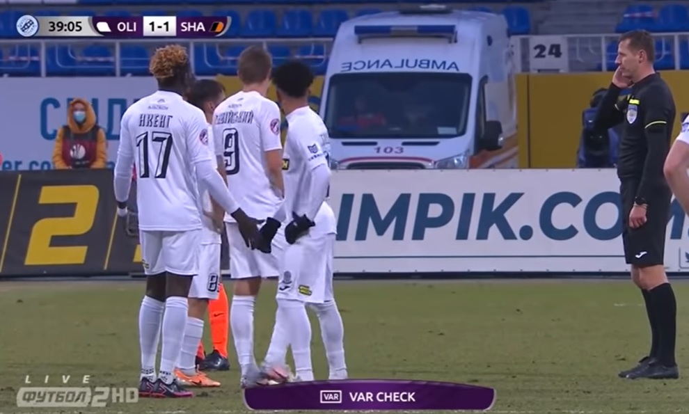 Tehnologia VAR a fost în zadar! Faza de joc din campionatul de fotbal al Ucrainei care a influențat rezultatul final | VIDEO