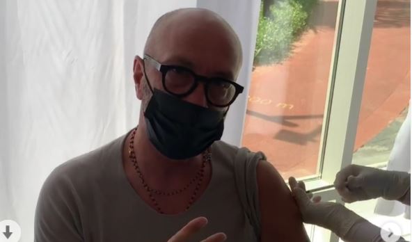 Walter Zenga și-a făcut vaccinul chinezesc la Dubai! Postarea prin care își încurajează fanii să îi urmeze exemplul | VIDEO