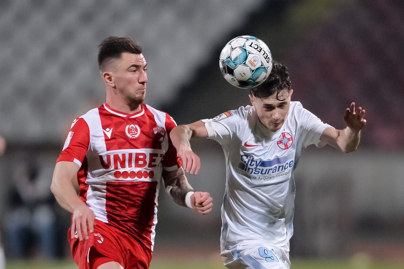 Deian Sorescu de la Dinamo și Dan Nistor de la Universitatea Craiova, cei mai buni la șuturi de la distanță! Cum arată clasamentul inedit al „bombardierilor” din Liga 1 | ANALIZĂ