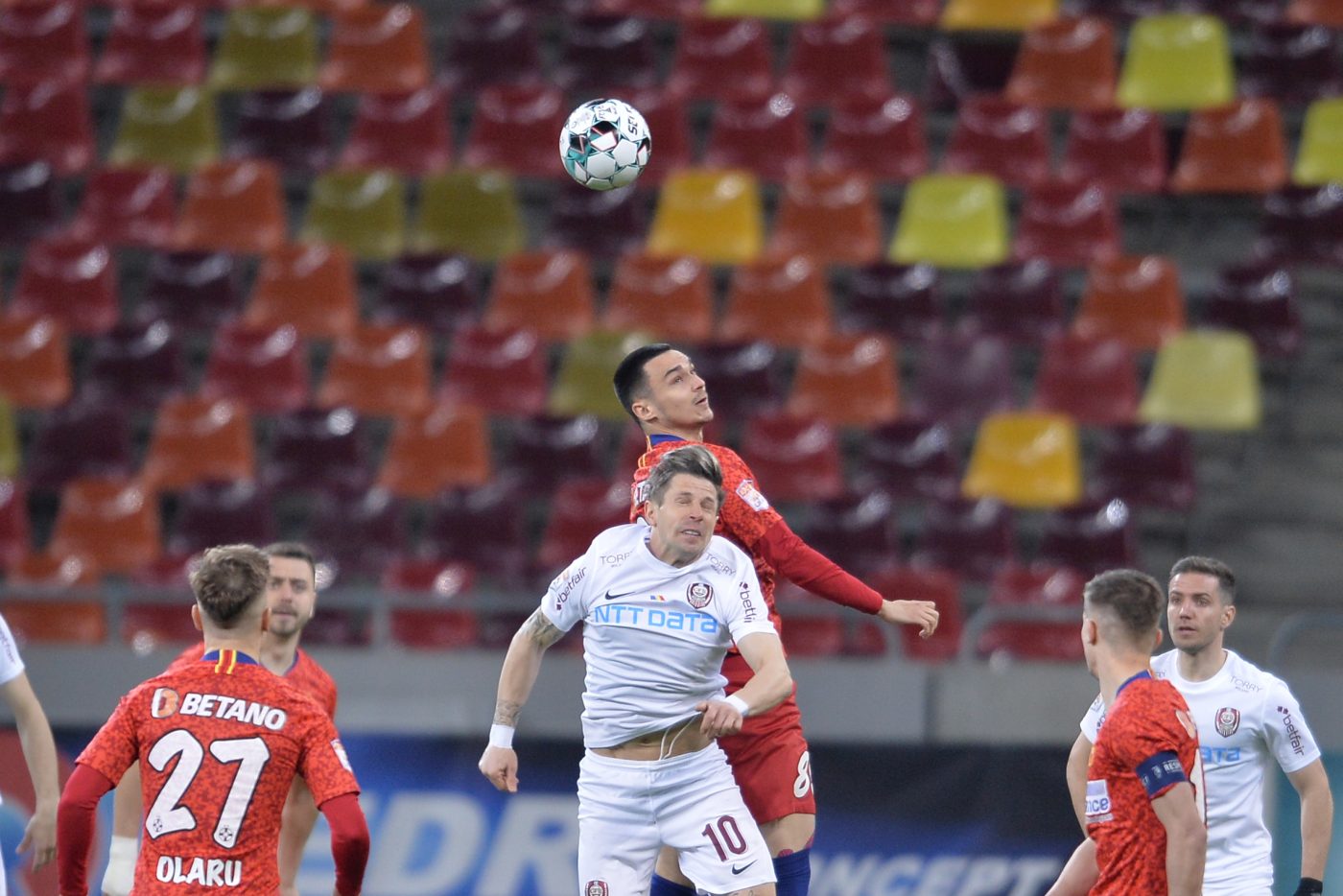 CFR Cluj – FCSB, ora 19:00, Live Video Online în Supercupa României. Surprize în echipa de start aleasă de Toni Petrea