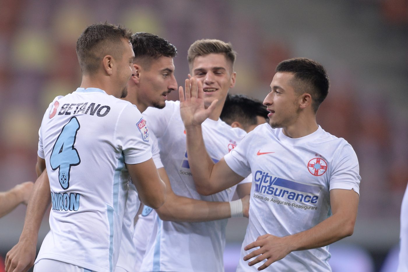 ULTIMA ORĂ | O nouă accidentare la FCSB! Un titular s-a rupt înainte de începutul play-off-ului | EXCLUSIV