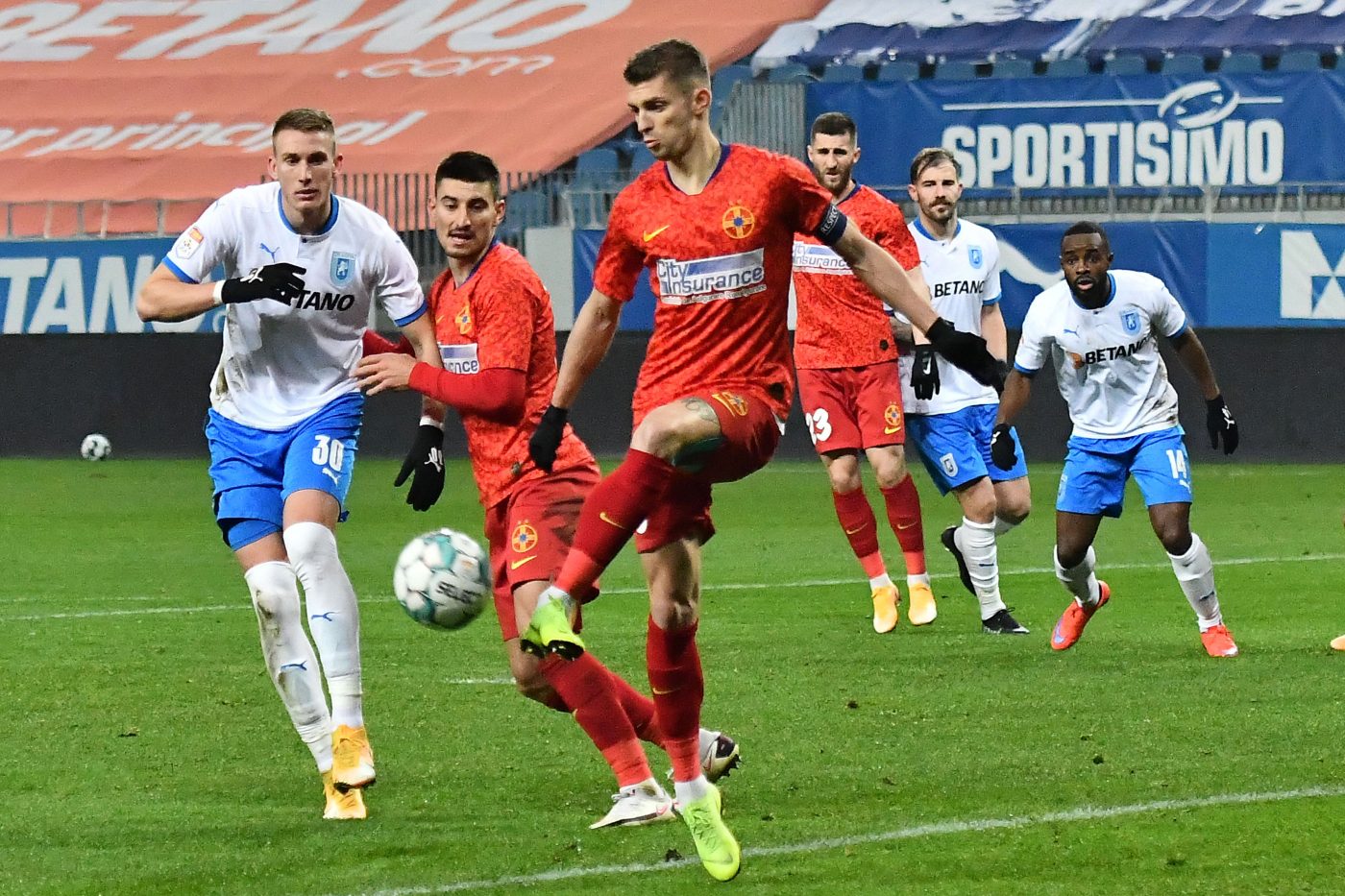 Jucătorii de la Universitatea Craiova, avertizați înaintea duelului cu FCSB. „Pot strica totul!”