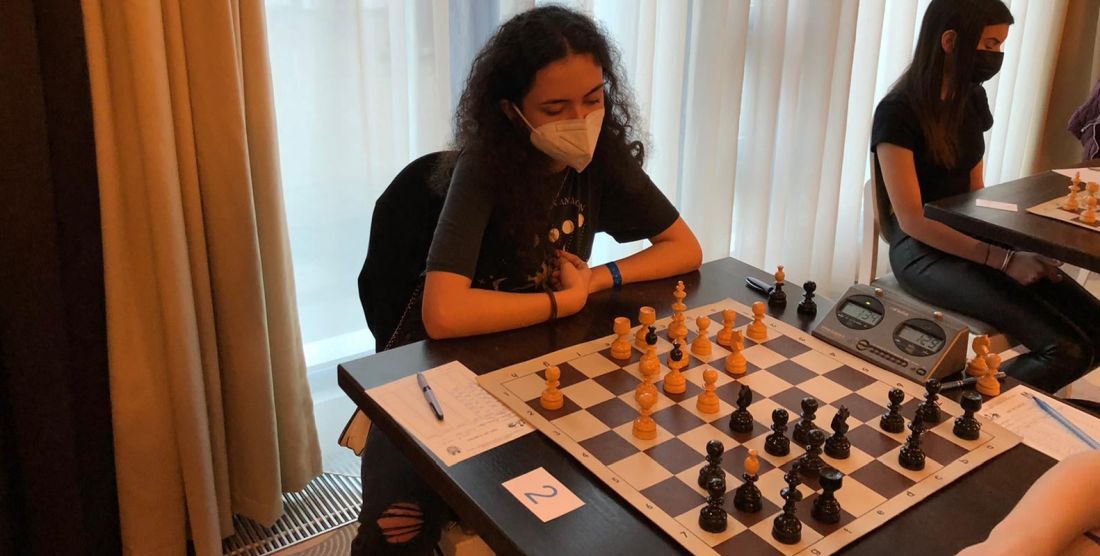 Miruna Lehaci e regina șahului românesc, la doar 17 ani! A cucerit patru medalii de aur la Campionatele Naționale de la Mamaia
