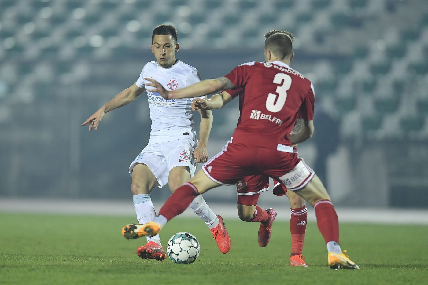 Olimpiu Moruțan, întâlnire cu un patron din Liga 1! Ce l-a rugat mijlocașul FCSB-ului. „Nu-mi face bine deloc!”