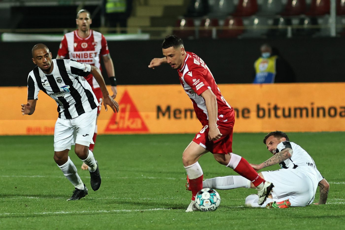 Paul Anton, criticat după remiza din meciul Astra – Dinamo 0-0. „N-a zis nimic despre vinovăția jucătorilor, pentru situația în care se află echipa!”