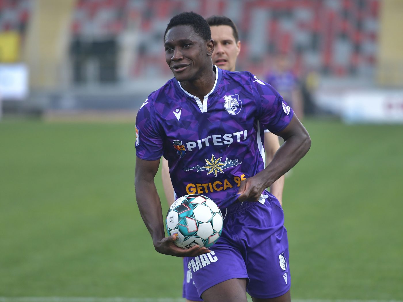 Primul transfer de top al lui Mihai Rotaru: Cephas Malele, la un pas să semneze cu Universitatea Craiova! E și pe lista rivalilor de la FC U | EXCLUSIV