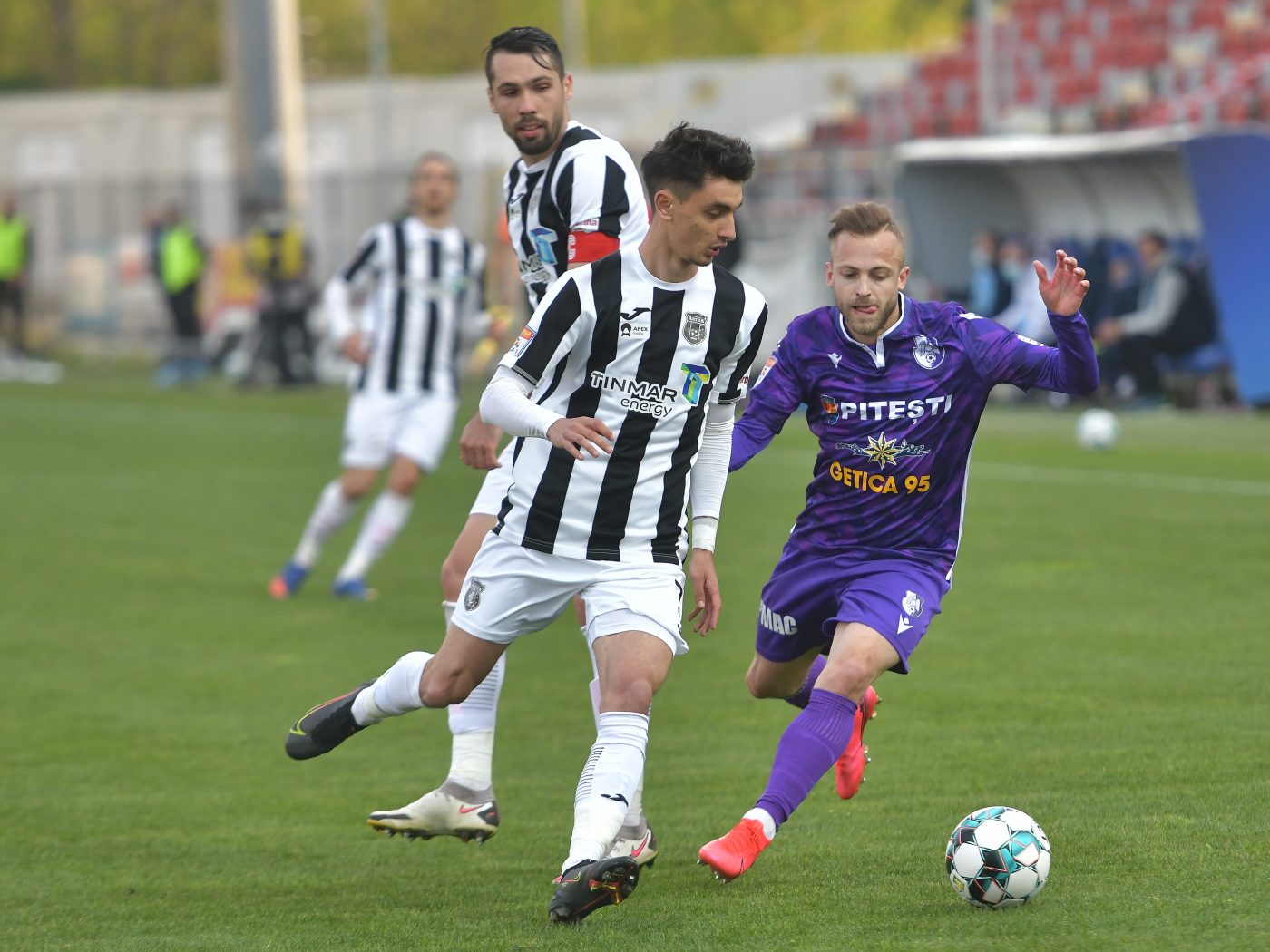 EXCLUSIV | Albert Stahl, șanse infime să continue la Astra! Două cluburi cu start bun în Liga 1 se luptă pentru semnătura extremei, după ce suma de transfer a scăzut