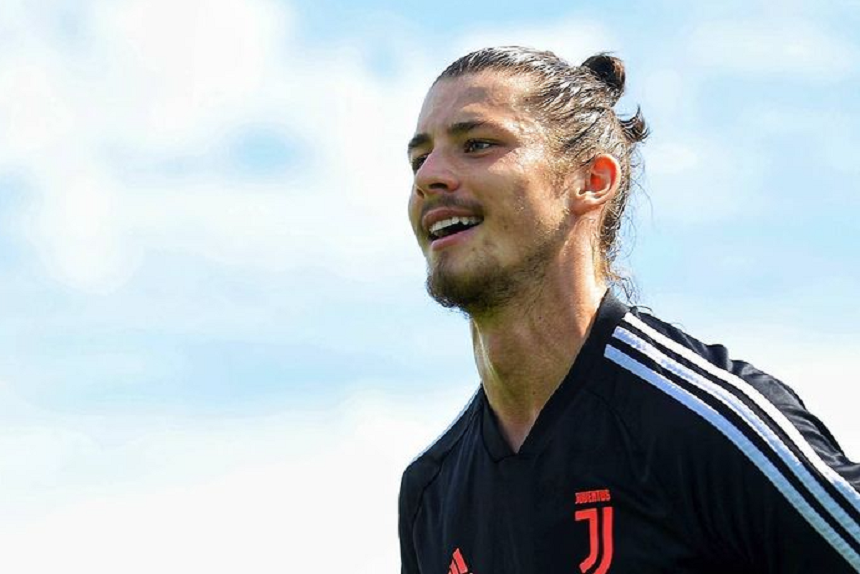 Radu Drăgușin, vedetă în Gazzetta Dello Sport după ce a semnat cu Juventus. „Este încă o piesă din viitorul echipei!”