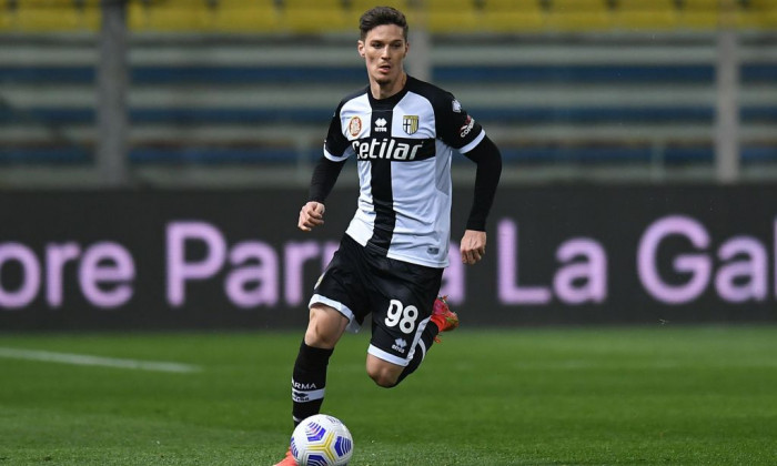 Parma, mesaj în limba română pentru Dennis Man, după primul gol în Serie A: „Pură pasiune!”