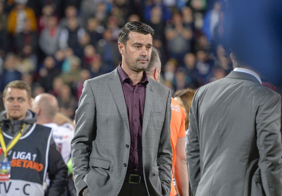 Scandal la pauza meciului Universitatea Craiova – CFR Cluj! Ce le-a reproșat Marian Copilu arbitrilor