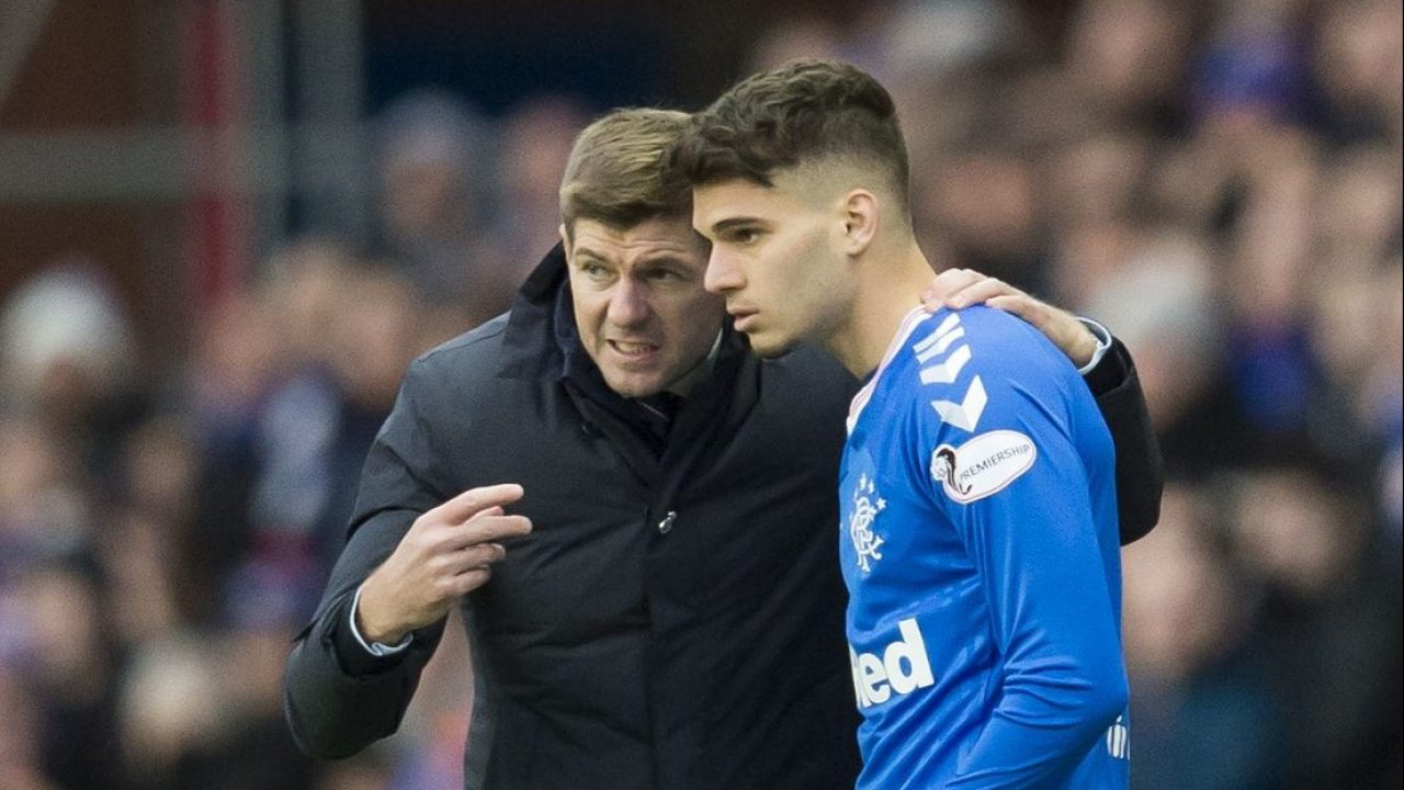 Ianis Hagi, aproape să-și piardă antrenorul! Steven Gerrard, dorit de o forță din Premier League