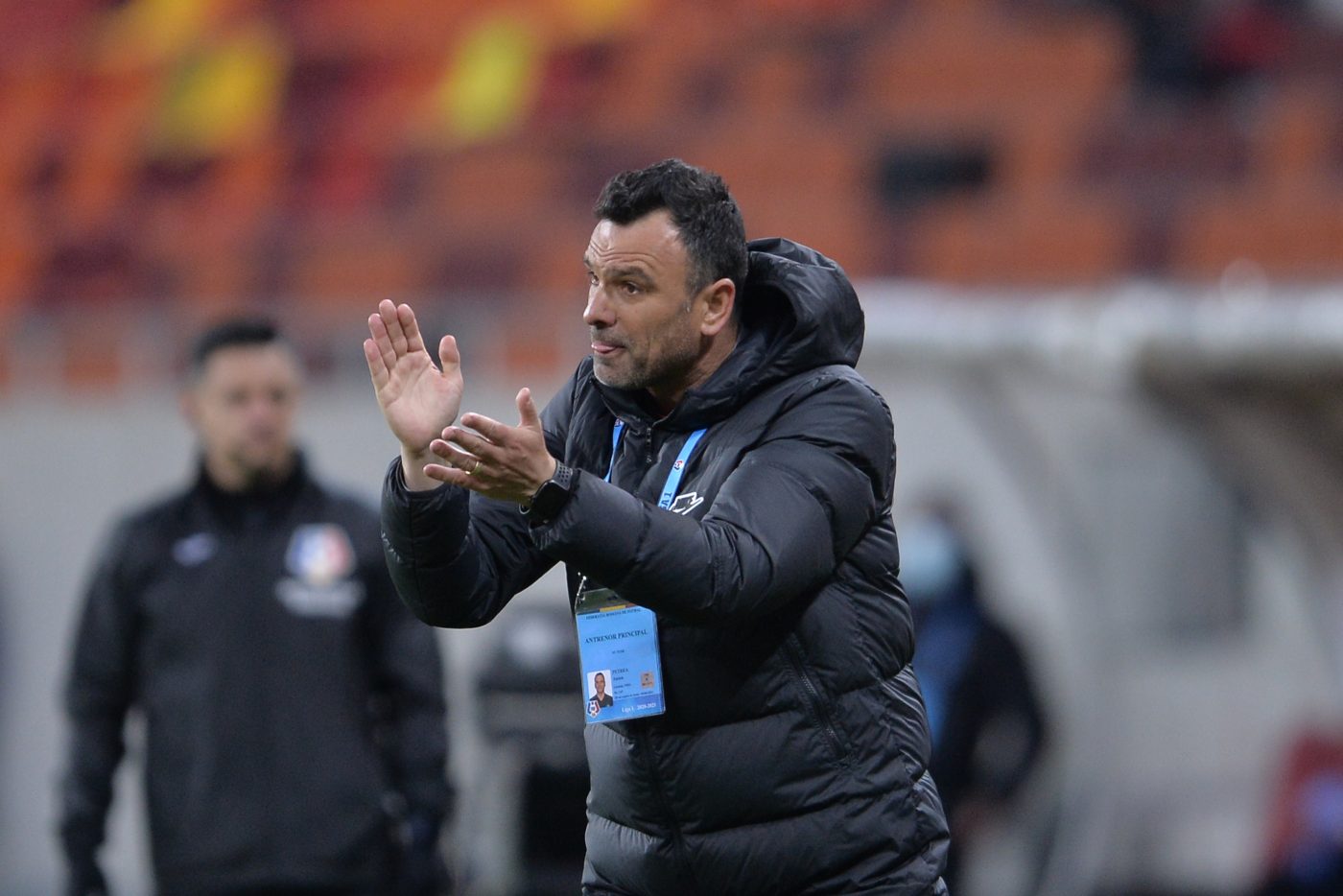 Toni Petrea, răspuns pentru suporterii lui FCSB, după mesajele dure afișate înainte de meciul cu CFR Cluj: „Nu există jucător care să nu își dorească asta!”