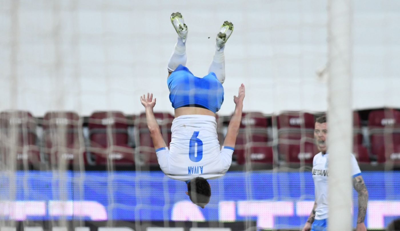 Andrei Ivan a dat lovitura la Cluj cu arma favorită a echipei lui Edi Iordănescu. Cum a deschis scorul Craiova cu CFR | FOTO & VIDEO
