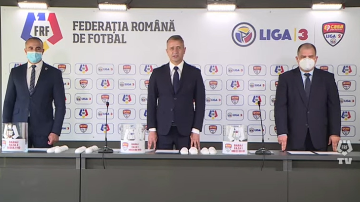 VIDEO | ACUM se stabilesc gazdele barajelor de promovare în Liga 2, astăzi, prin tragere la sorți. 12 cluburi de Liga 3, dintr-un total de 20, sunt calificate deja
