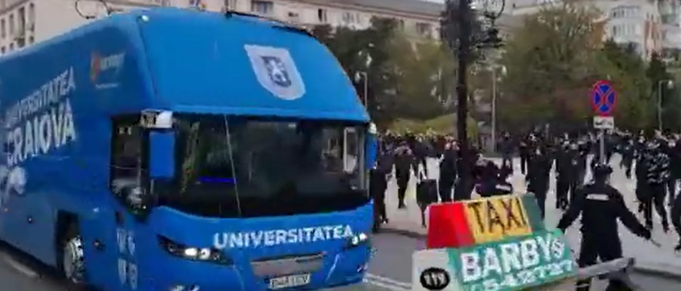 ULTIMA ORĂ | Întâlnire șoc în Oltenia! Ultrașii lui FC U au dat peste autocarul CSU Craiova. Ce a urmat | VIDEO