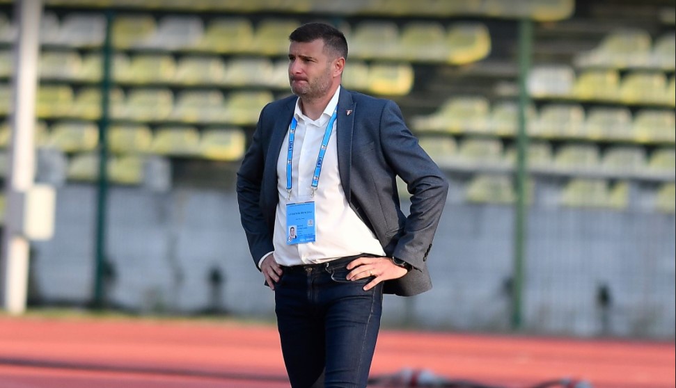 Laszlo Balint, dezvăluiri din vestiar, după eșecul cu Chindia Târgoviște: „Sunt câțiva care au lacrimi în ochi!”. Ce le-a transmis jucătorilor de la UTA