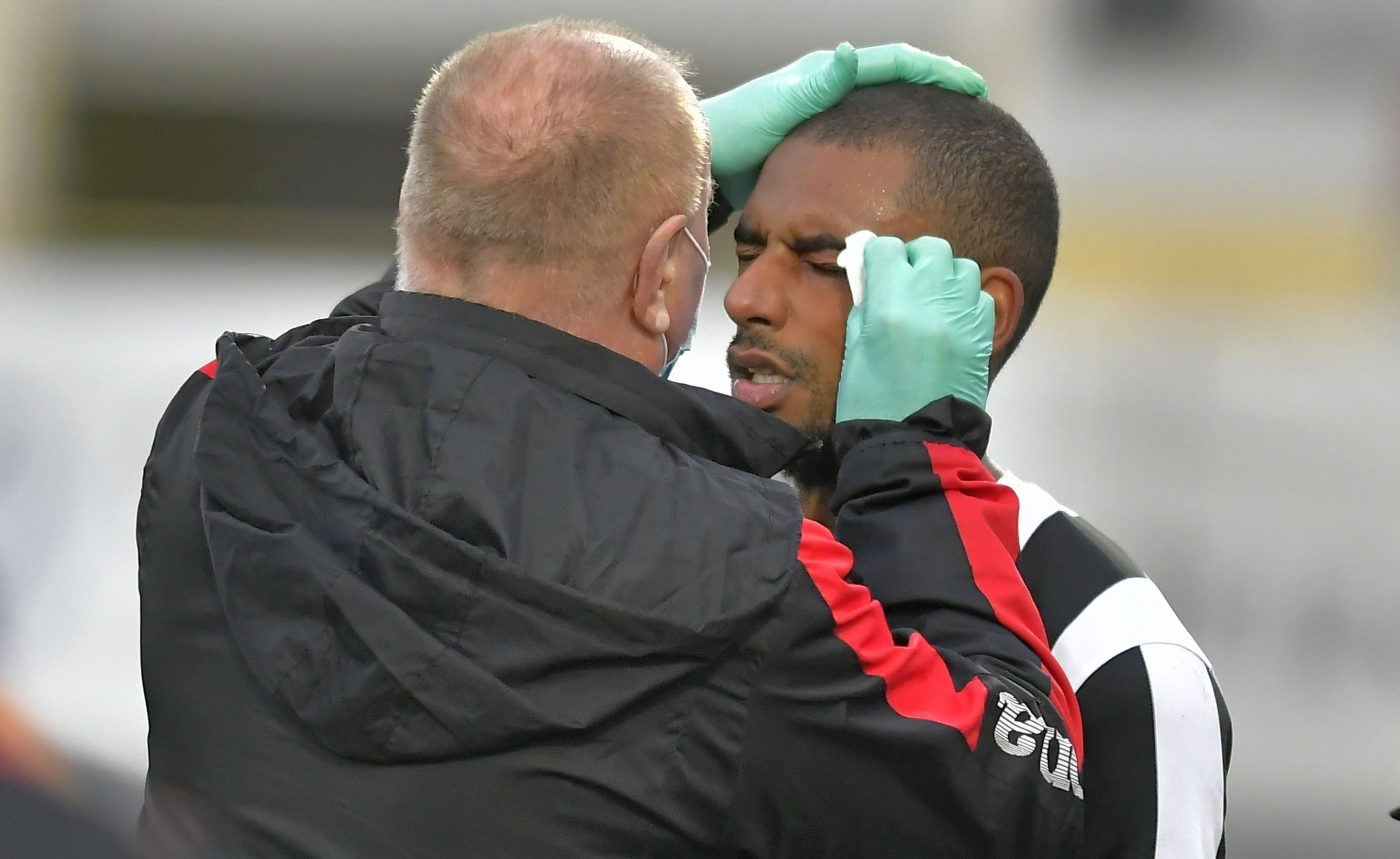Jucătorii Astrei Giurgiu, extrem de nemulțumiți de arbtiraj după eșecul cu FC Argeș: „Stătea ăla leșint pe jos, nu vede că îi curge sânge… Nu e normal să fim frustrați și nervoși?!”