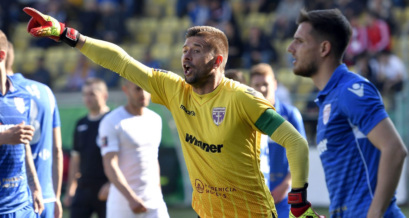 Cosmin Vâtcă și gluma care l-a convins să apere și la 38 de ani: „Dacă îl vezi cum se pregătește… e ceva remarcabil!”. Fostul portar de la FCSB și CFR Cluj se luptă pentru promovare