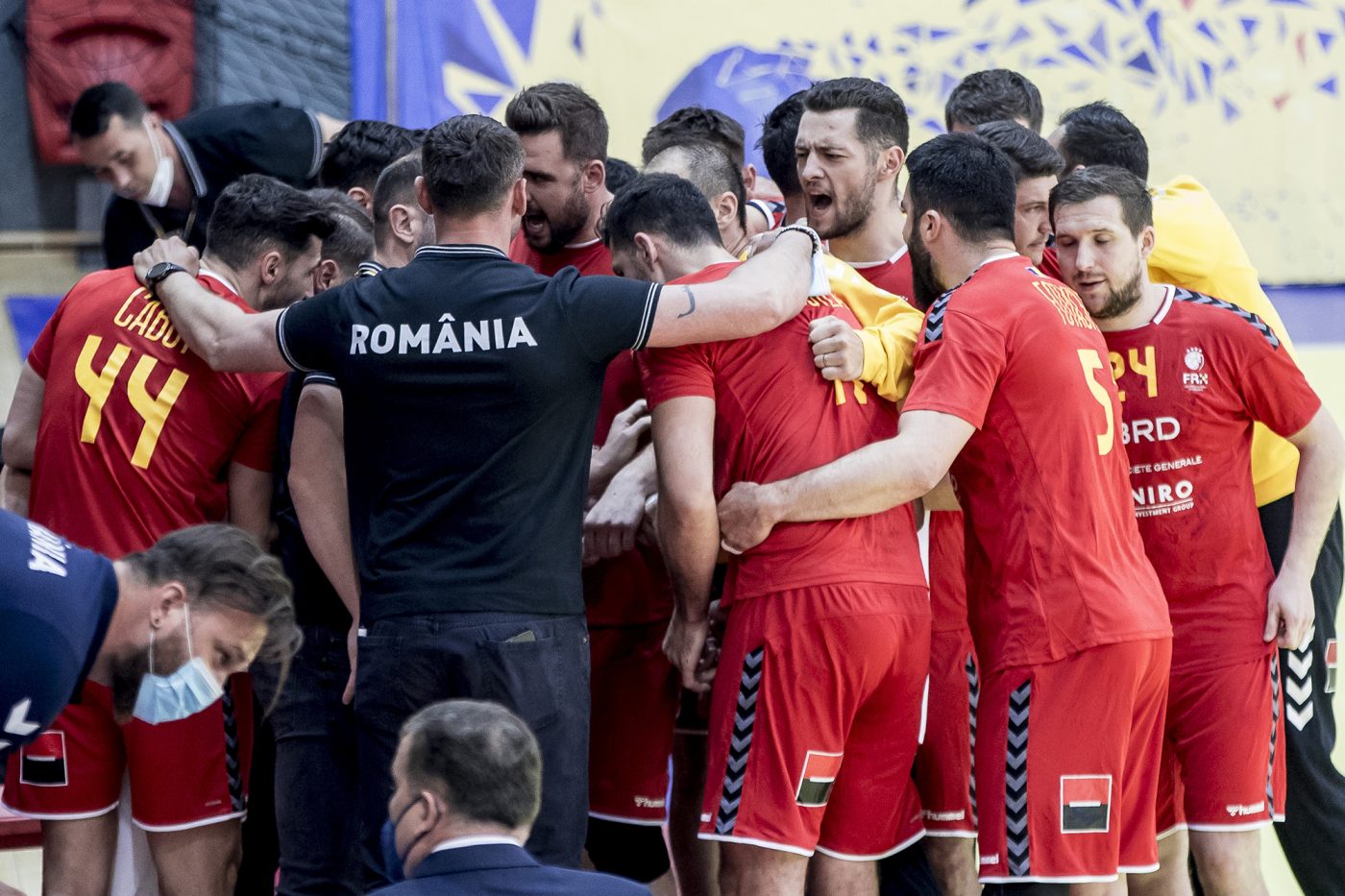 Cum se califică România la Campionatul European de Handbal Masculin 2022. Tricolorii au avut un an 2021 horror, dar încă păstrează șanse reale | CALCULE