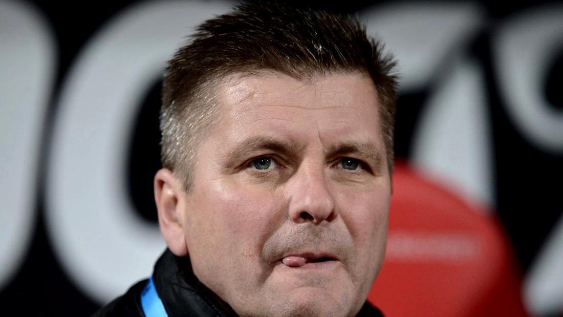 Dinamo, super – transfer! Vine un fundaș care a impresionat în Olanda + Cui vrea Dusan Uhrin să-i ofere un contract | EXCLUSIV