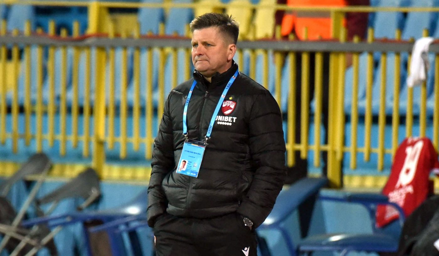 Lovitură dată de Dusan Uhrin după revenirea la Dinamo! O fostă glorie a „câinilor” revine în „Ștefan cel Mare” | EXCLUSIV