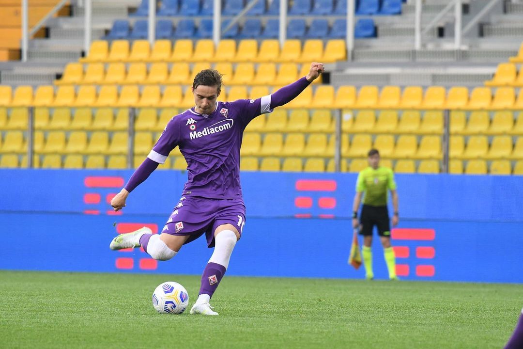 Louis Munteanu, tot mai aproape de a semna cu Rapid. Jurnaliștii italieni au confirmat tratativele avansate dintre cele două cluburi