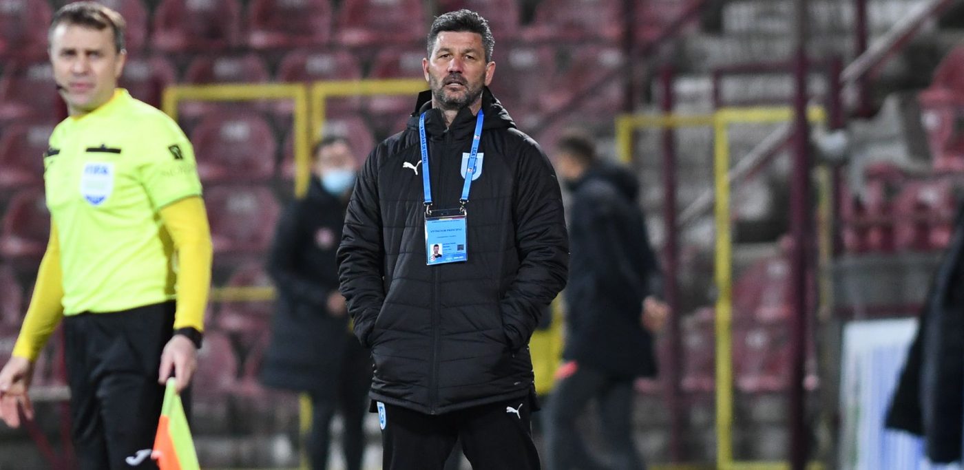 Marinos Ouzounidis, mulțumit după victoria cu CFR Cluj: „Ei au avut mai multă presiune decât noi!”. Remarcatul antrenorului de la Universitatea Craiova