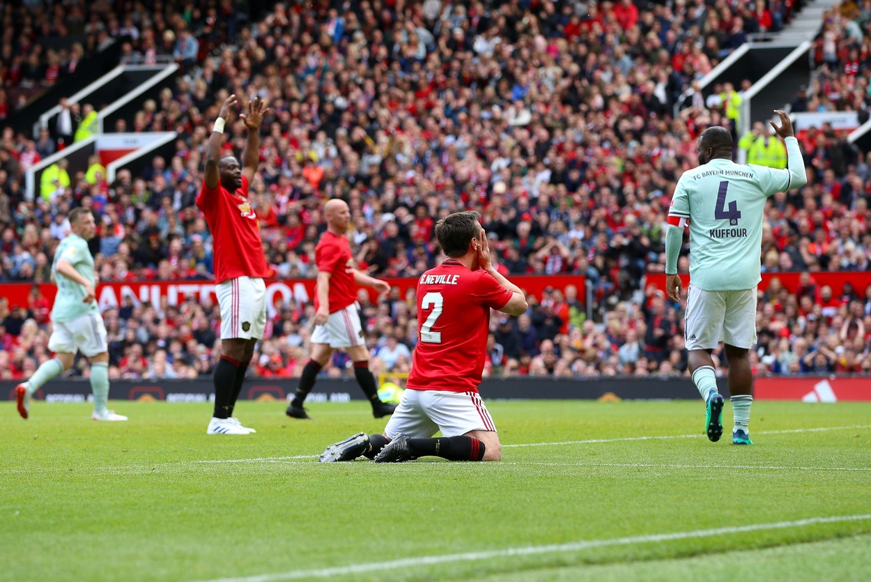 „Să li se ia toți banii, toate punctele și aruncate în subsolul clasamentului!”. Fost jucător al lui Manchester United, reacție devastatoare cu privire la apariția Super Ligii