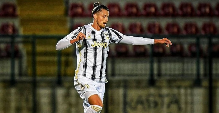 Radu Drăgușin, remarcat de Antonio Di Natale: „Permanent lângă jucătorii mari. Juventus U23 e un adevărat rezervor pentru Pirlo”