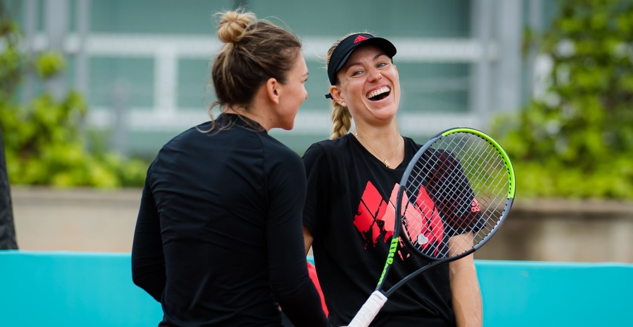 Simona Halep i-a „furat” partenera de antrenament Soranei Cîrstea! Imagini inedite surprinse înaintea debutului la Madrid | FOTO
