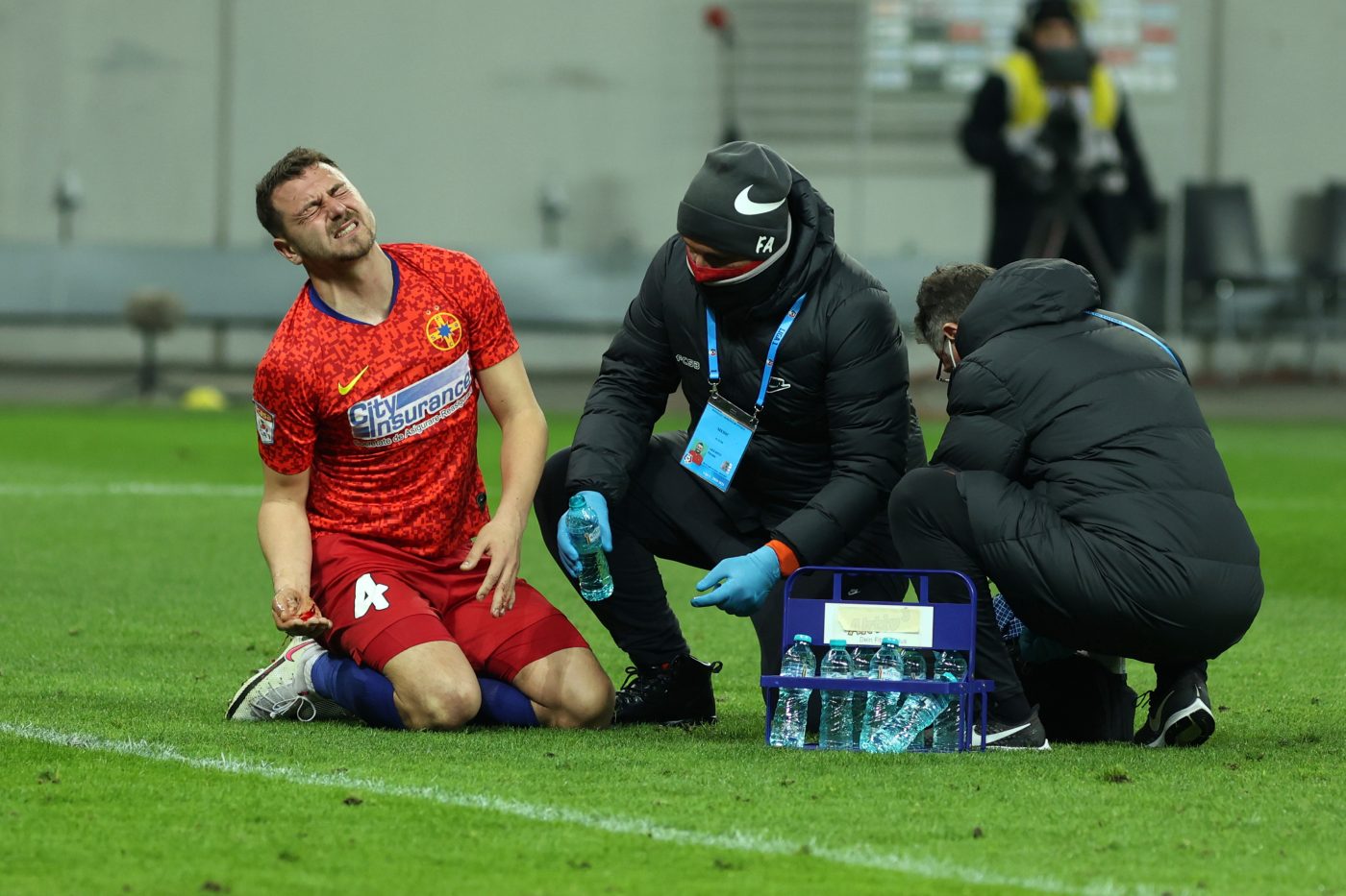 Pierdere importantă pentru FCSB! Andrei Miron, accidentare urâtă la derby-ul cu CFR Cluj