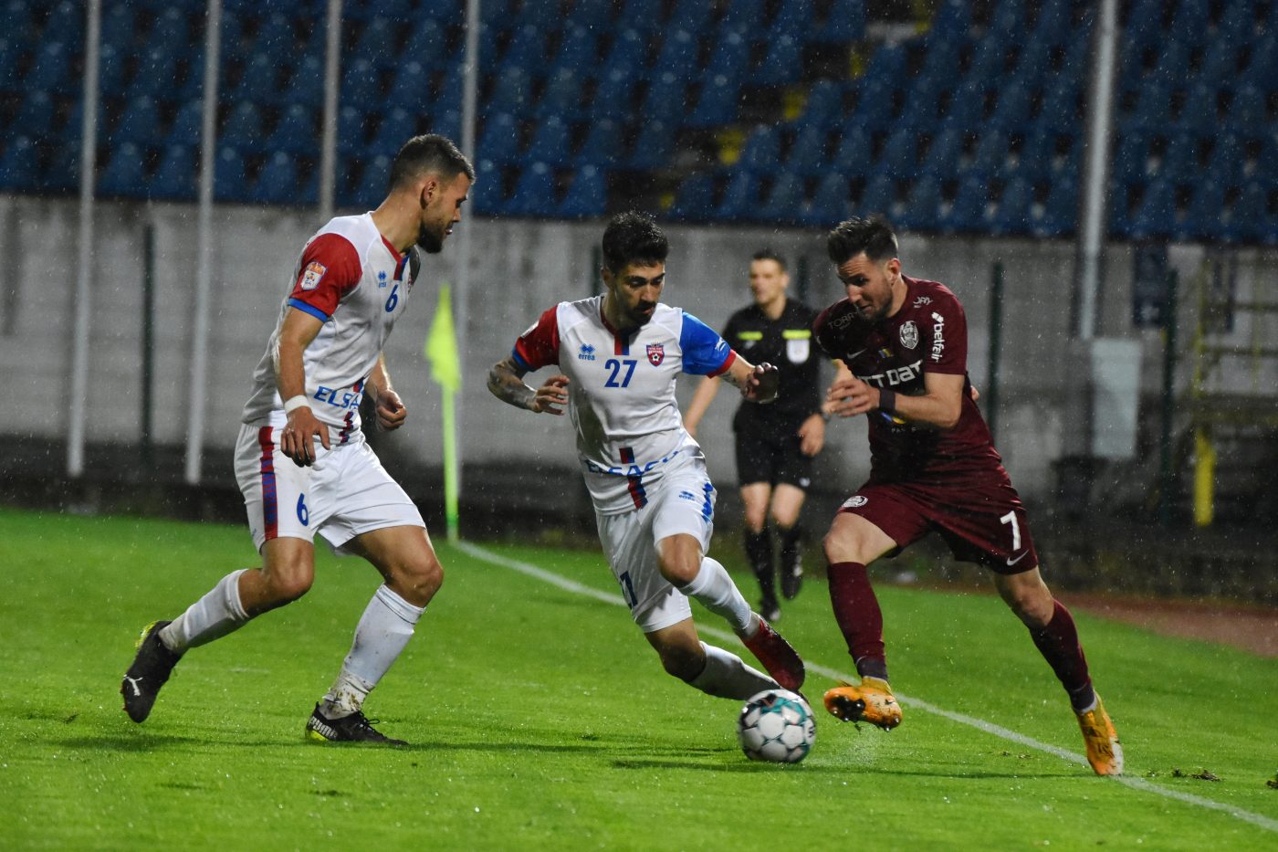 BREAKING NEWS | Gigi Becali i-a găsit înlocuitor lui Florin Tănase! Cine este jucătorul de la FC Botoșani dorit de FCSB