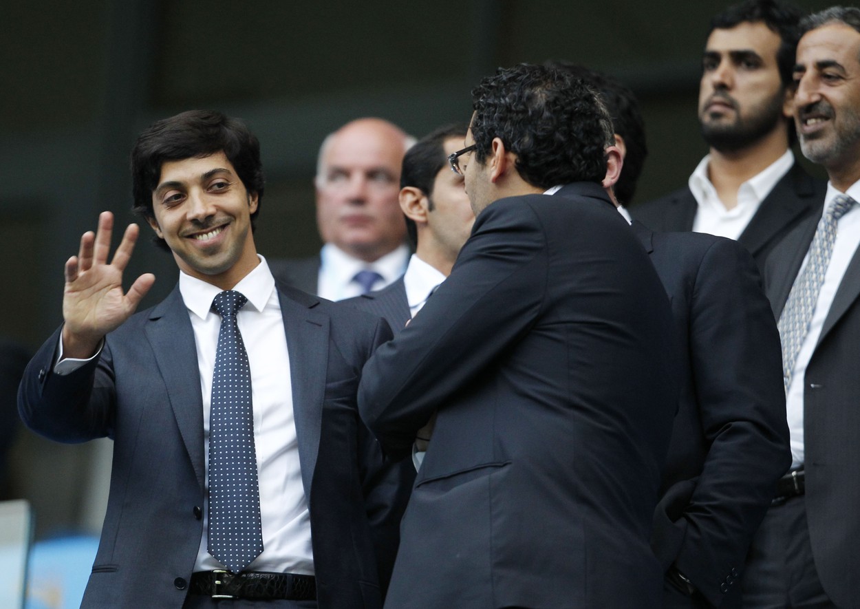 Asta da aroganță! Șeicul Mansour, patronul lui Manchester City, va suporta cheltuielile pentru cei 6.000 de fani ai „cetățenilor”, care vor face deplasarea în Portugalia pentru finala Champions League!