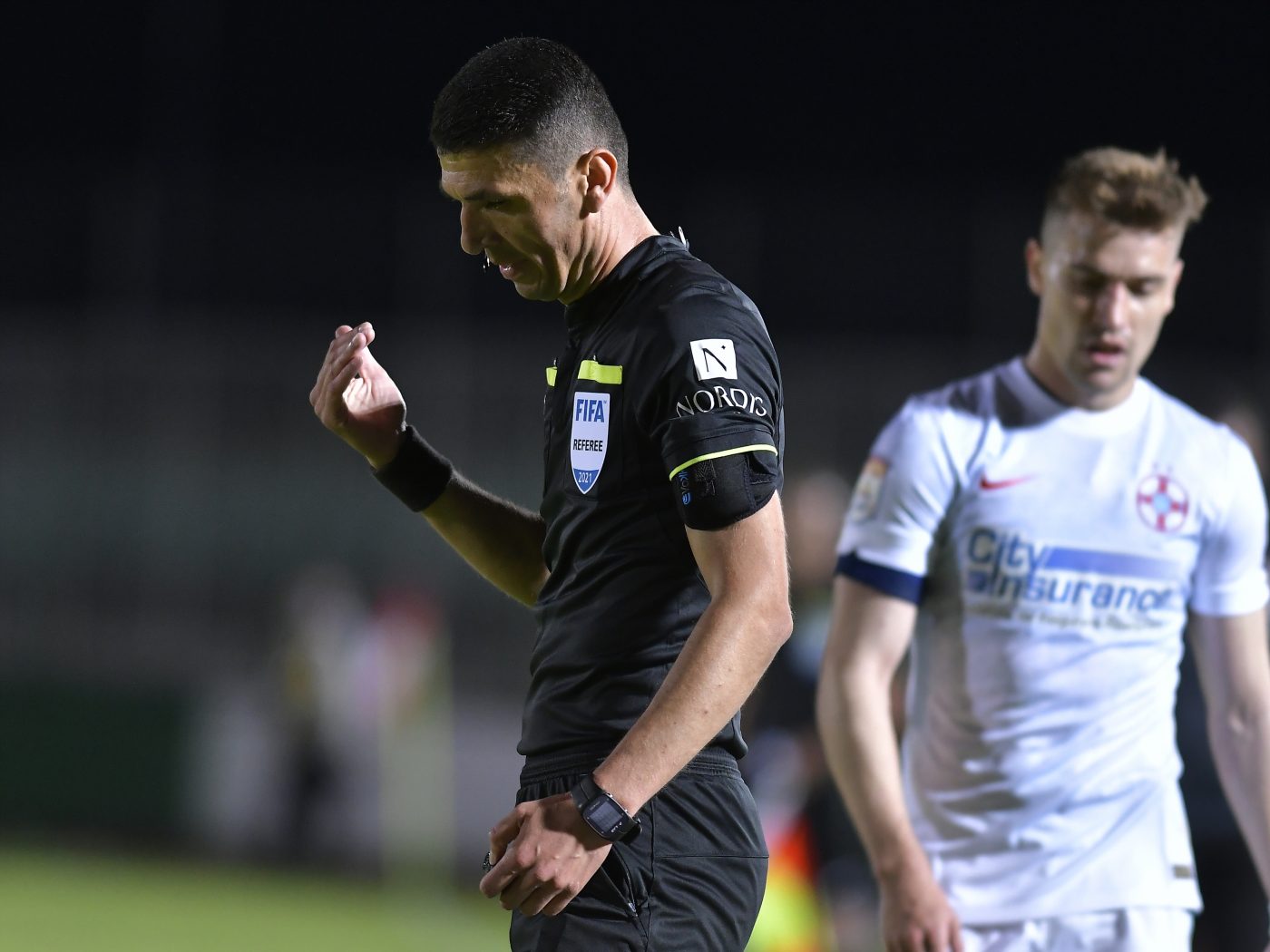 Dezvăluiri despre greșelile de arbitraj din FCSB – CS Mioveni: „La pauză, Marcel Bîrsan a primit un mesaj. A fost influențat” | EXCLUSIV ProSport Live