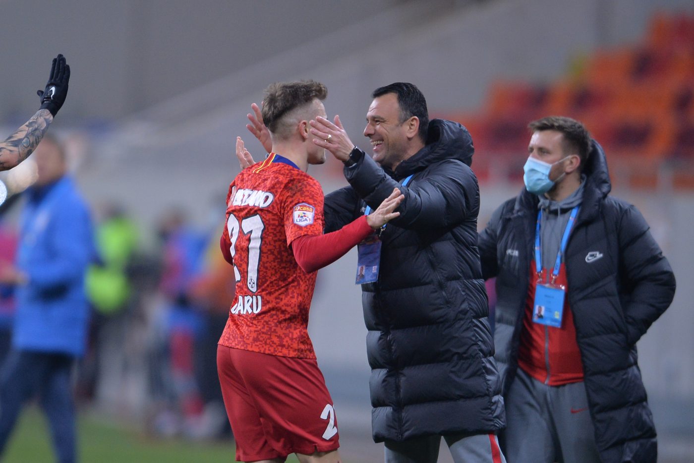 Toni Petrea, decizie în ceea ce privește titularizarea lui Darius Olaru cu CFR Cluj! Răzvan Oaidă, out din echipa de start | EXCLUSIV