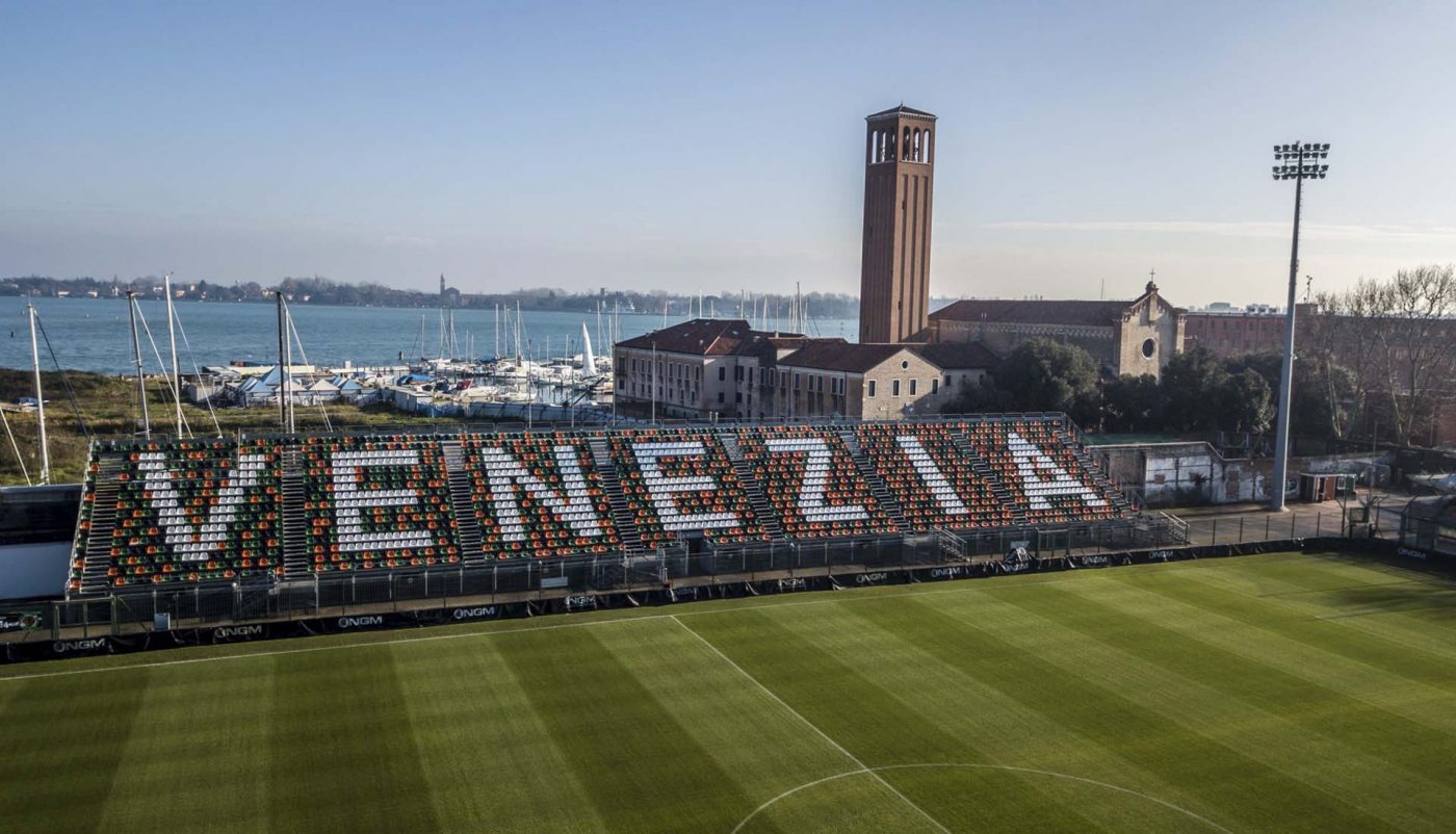 Venezia are încă un obiectiv turistic! Orașul se poate lăuda cu echipă în Serie A, după o pauză de 19 ani. Miracol cu Cittadella și gol decisiv în nouă oameni | SPECIAL