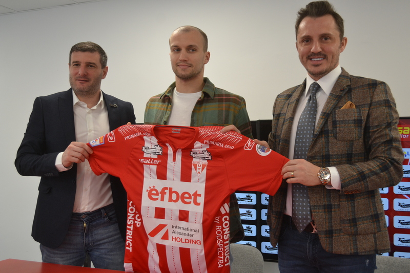 Balint, sprijinit de Apostu în demersul de a scoate maximum de la jucătorii UTA-ei pe final de play-out „E momentul în care ai nevoie de răspunsul fiecăruia!”
