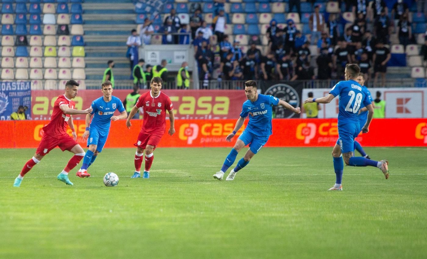 „Craiova este o dezamăgire! Sunt o echipă de locurile 3-4!”. Dinu Gheorghe a reacționat după ce Cupa României s-a dus în Bănie | EXCLUSIV ProSport Live