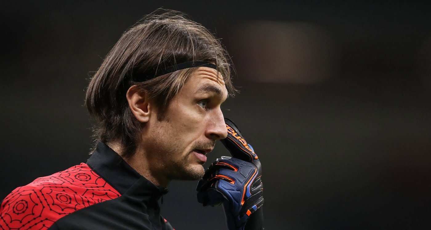 Ciprian Tătărușanu rămâne la AC Milan! Rossonerii au tranșat situația portarilor, după ezitările lui Donnarumma de a prelungi. Acord cu un nou goalkeeper