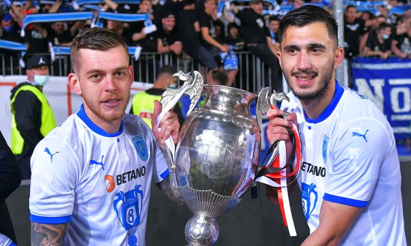 Show total în Craiova! Jucătorii au prezentat trofeul suporterilor, însă nu au lipsit și ultrașii echipei lui Adrian Mititelu! Imagini VIDEO colosale