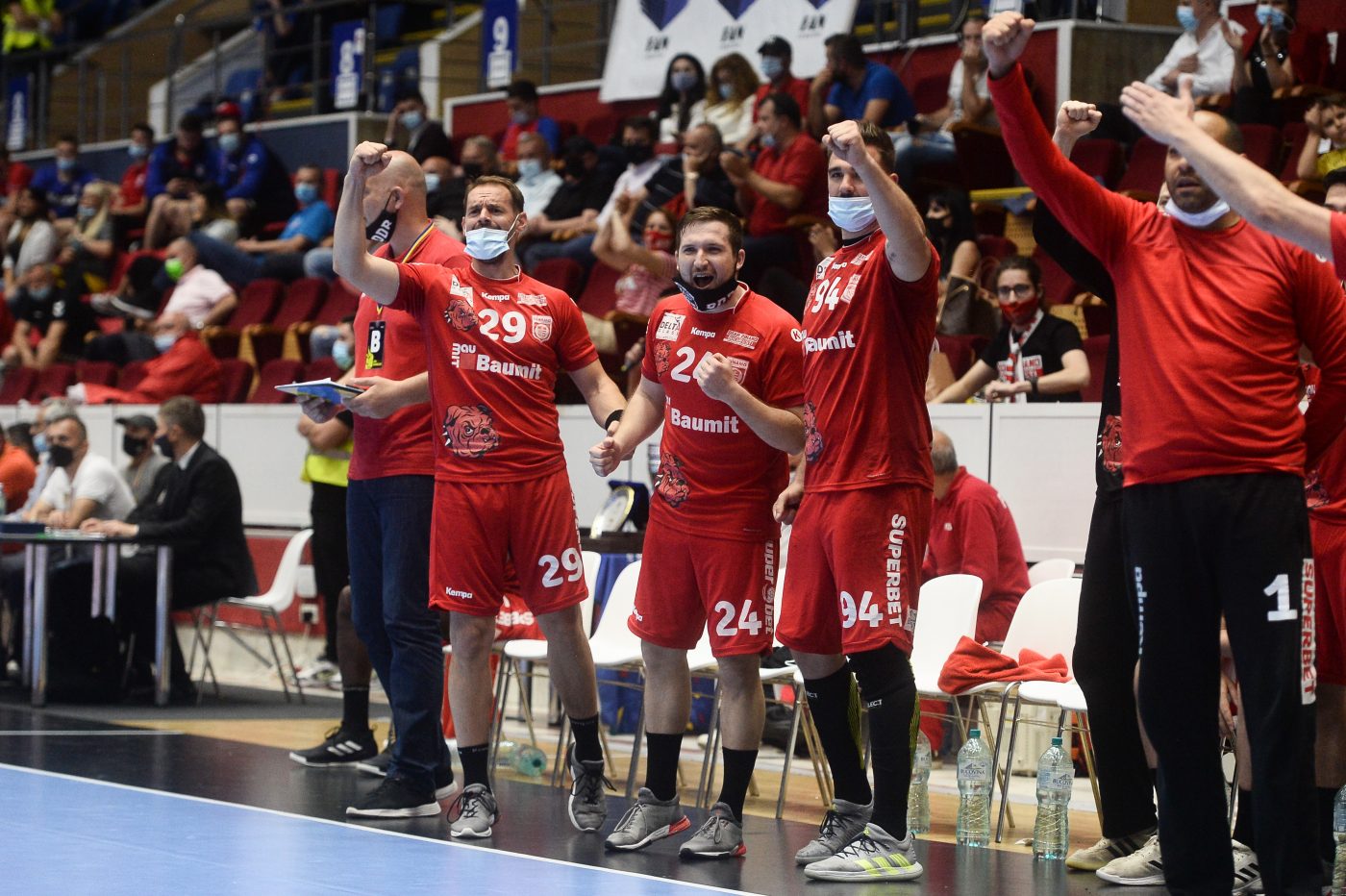 Interes uriaș pentru partida Dinamo – Barcelona, meciul anului pentru campioana României: „Puteam să umplem lejer un stadion!” Câți fani vor fi în Sala Polivalentă | EXCLUSIV