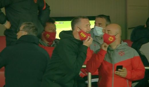 Mihai Stoica a uitat regulamentul! A cerut cartonaș roșu în FCSB – CFR Cluj, dar Alexandru Deaconu l-a pus imediat la curent | VIDEO