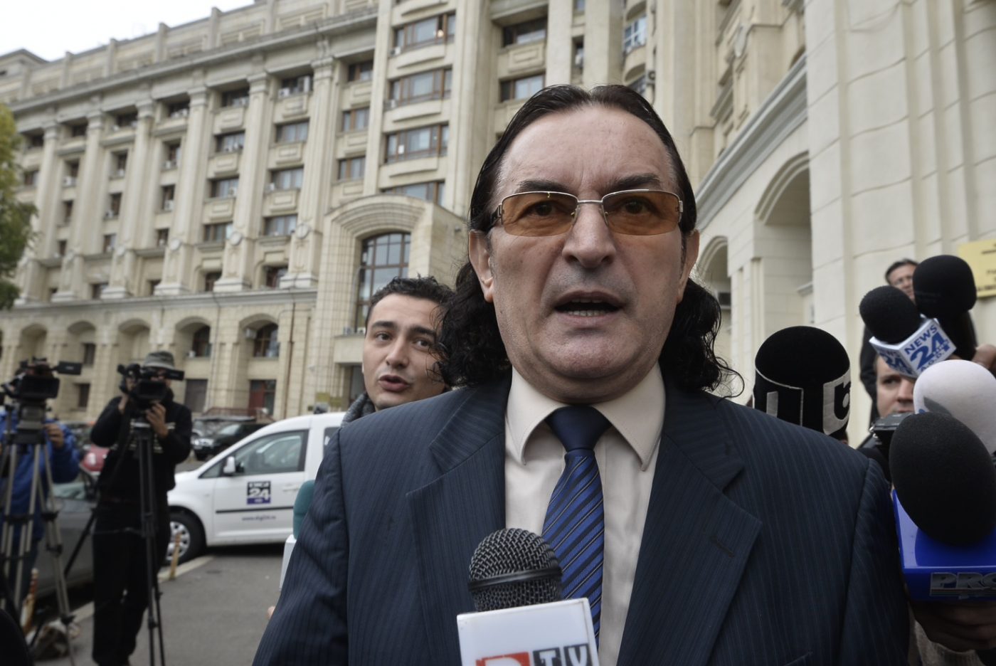 Episod incredibil! Miron Cozma, acte de violență extremă asupra unui fost jucător de la Dinamo: „Au vrut bătaie, le-am dat bătaie”. Ce spune fostul lider al minerilor despre meciurile României de la Euro 1996