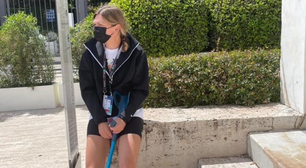Cursă contracronometru pentru Simona Halep! Ce decizie a luat în speranța că se va recupera până la Roland Garros.