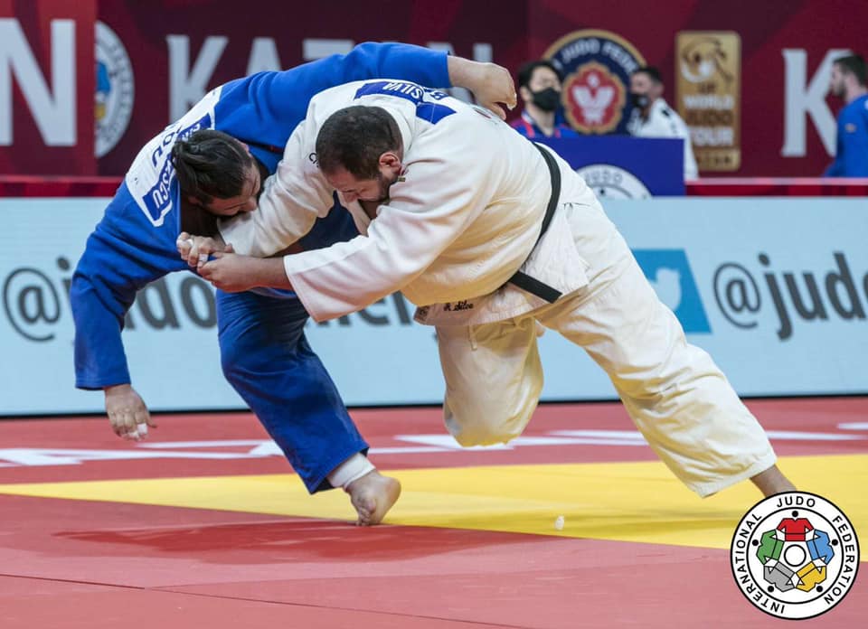 La un pas de medalie, dar mai aproape de Tokyo! Judoka ieșean Vlăduț Simionescu s-a clasat pe locul 5 la Grand Slam-ul de la Kazan și și-a asigurat în mare măsură prezența la Olimpiadă