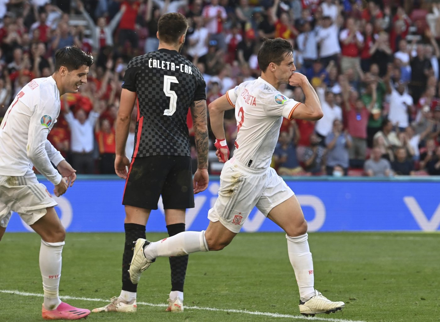 Spania s-a calificat în sferturi după un meci cu 8 goluri! Ibericii au făcut spectacol cu selecționata Croației | VIDEO