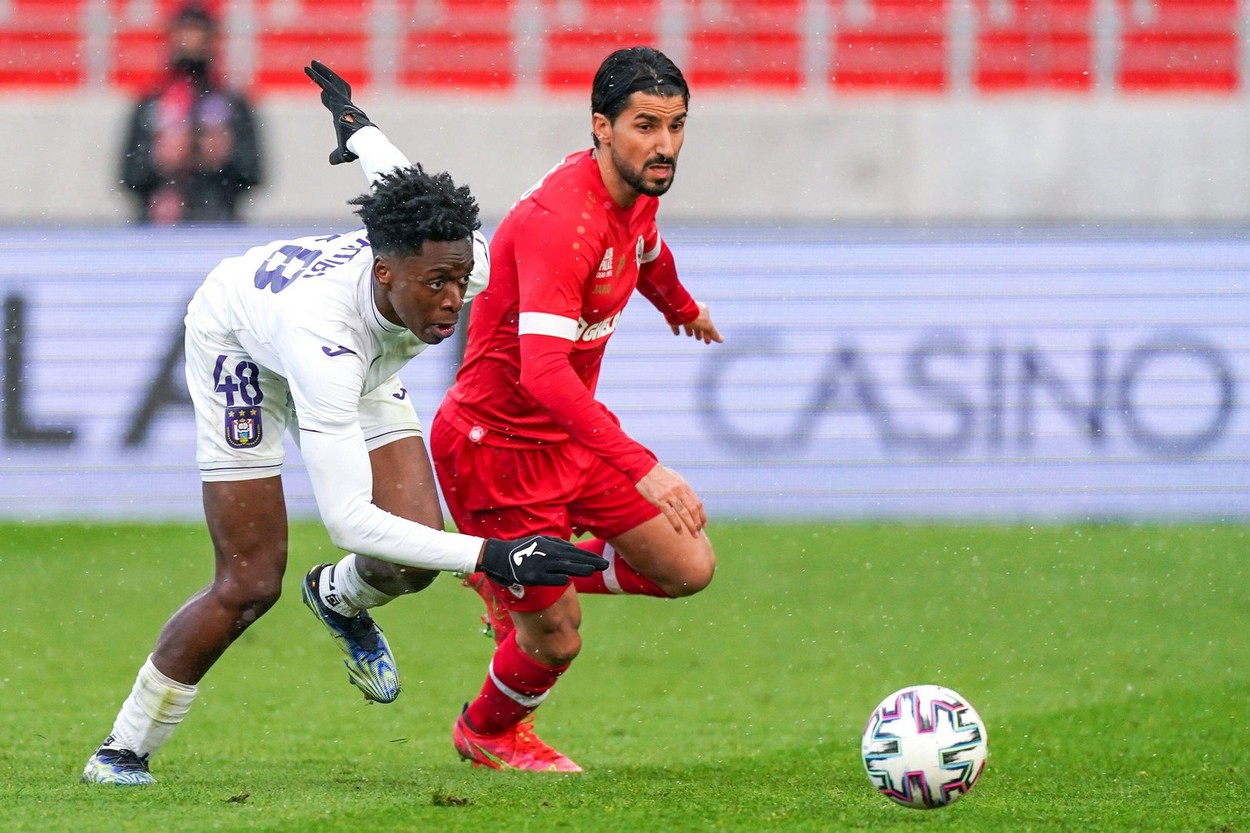 Belgienii de la Anderlecht au respins oferta de 15 milioane de euro a lui Arsenal Londra pentru starul Albert Sambi Lokonga!