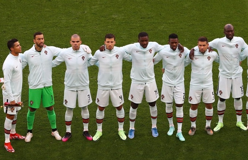 Cristiano Ronaldo a uimit pe toată lumea! De ce nu stă în rând cu coechipierii săi la imnul Portugaliei, la Euro 2020 | FOTO