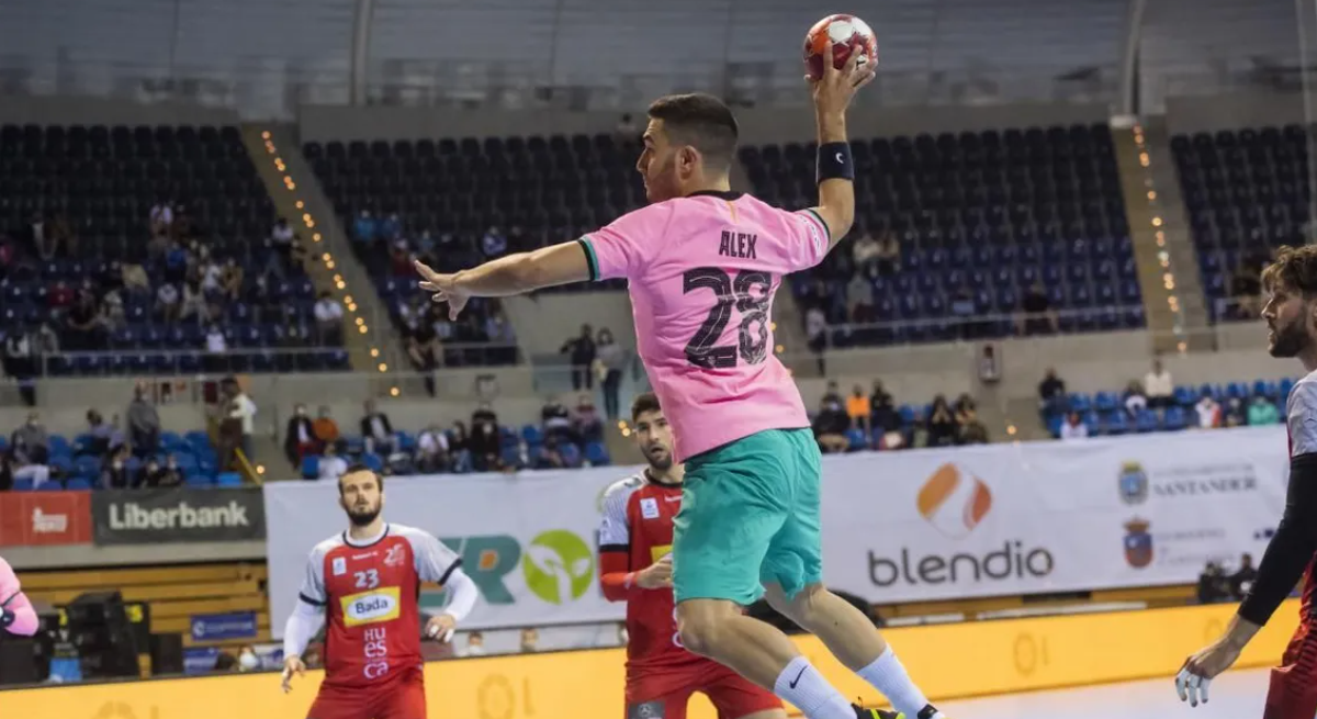 Dinamo a anunțat un nou transfer de la FC Barcelona, echipă care a câștigat Liga Campionilor în urmă cu 3 zile!