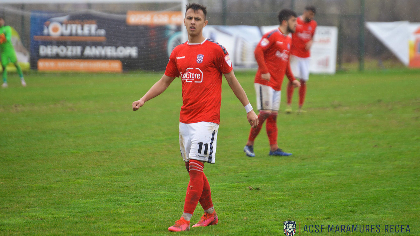 EXCLUSIV | Universitatea Craiova a cumpărat un jucător de la una dintre retrogradatele din Liga 2. Suma oferită